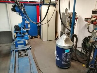 Robot YASKAWA Motoman DX 100