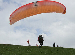 Paraglide MAC Trend 5-28 na volno i na motor