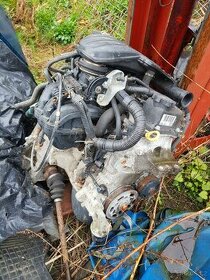 Motor peugeot 107