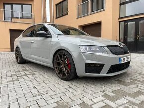 Škoda Octavia RS 230 2.0 TSI 169kW