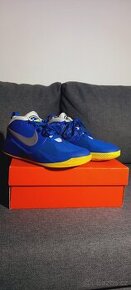 Prodám NIKE TEAM HUSTLE D9 - 1