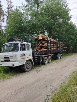 Tatra 815 lesovůz traktor