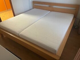 Manželská postel 2x2 m