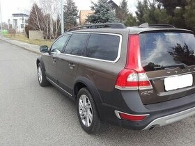 Volvo XC70 III 2015 veškeré náhradní díly z tohoto vozu