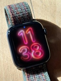 Apple Watch Series 7 (LTE, GPS) 45mm - 1