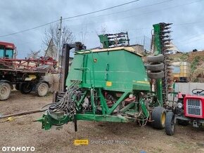 JOHN DEERE 740 A