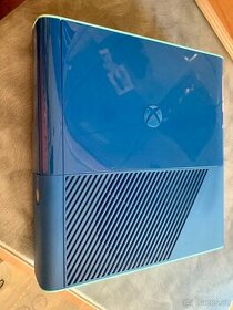 Xbox 360 Blue - 1