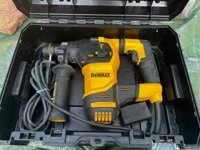 Kombinované kladivo Dewalt D25333