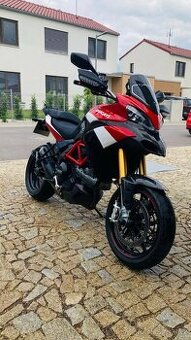 Ducati Multistrasa 1200S Pikes Peak