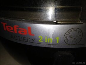 Horkovzdušná trouba tefal