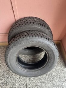 2x Zimni pneu 215/70 R15C - 1