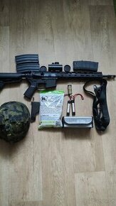 Airsoftová zbraň AR-15 + Příslušenství