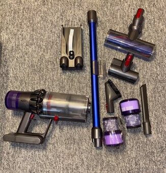 Dyson V11 Absolute - 1