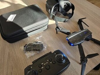 E99 Dron dual kamera + box s příslušenstvím + VR brýle