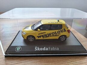 Škoda fabia autoškola Wyrwolova v mierke 1:43