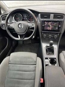 VW Golf VII Comfortline, 1.6TDi, 85kW, Full LED, Navi, Tažné