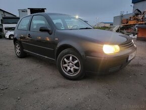 VW Golf VI 1.4i