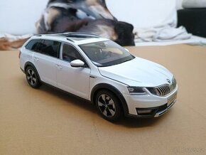 Škoda Octavia Combi Scout 2017 1:18