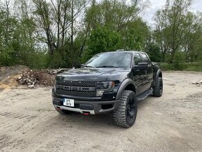 Ford raptor F150