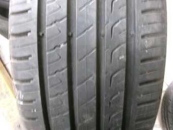 225/45 R18 BARUM (6-7mm) č.15520