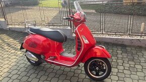 VESPA GTS 300 PIAGGIO