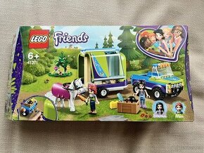 Lego Friends přívěs pro koně Mii. - 1