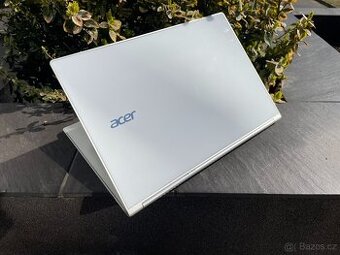 stylovka Acer Aspire S7 - dotykové FullHD, rychlé SSDčko