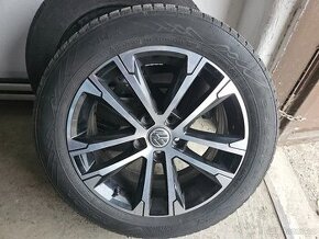 Zimní pneu 215/55/17 Nokian wr a4 215/55 r17