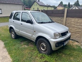 DAIHATSU TERIOS - 1