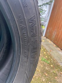 Zimní pneu 4x Nokian VR SUV 3 , 235/50R19, 99V - 1