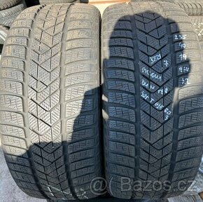 235/40 R19 96V XL zimní pneumatiky Pirelli (3221)