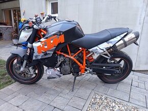 KTM 990 Superduke