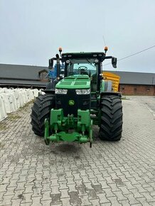 John Deere 8R310