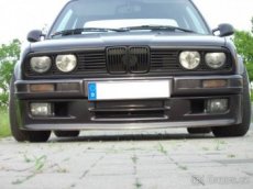 spojlery mam do BMW E30