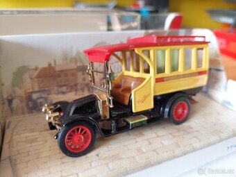 Matchbox yesteryear  RENAULT BUS RARE