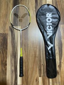 Badmintonová raketa Victor Magan Power 55