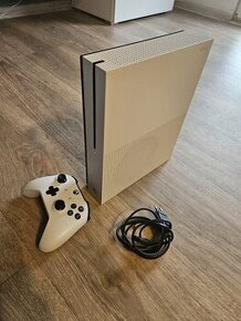 Xbox one S ( REZERVOVÁNO) - 1