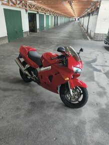 Honda vfr 800 rc46