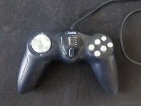 Gamepad (herní ovladač) - 1