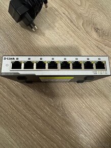 D-Link DGS-1100-08 (switch)