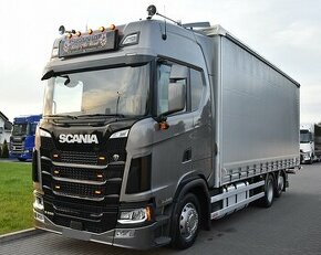 Scania S500 6x2 - valník s posuvnou plachtou ADR