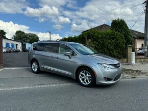 Chrysler Pacifica 3,6 RU Limited Sunroof 2020 - 1