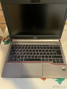 Fujitsu LifeBook 13,3 " Intel Core i7,16GB RAM,SSD 240GB