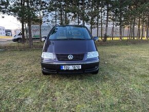 VW Sharan 1,9TDI 85kw Plná Výbava