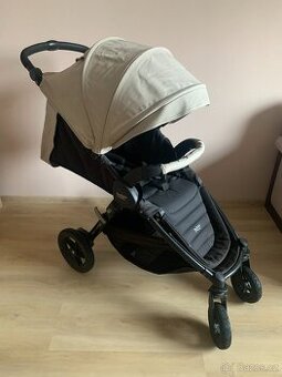 Kočárek Britax B-Motion plus + pláštěnka + zimní fusak