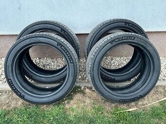 Sada letních pneu Michelin Primacy 5 235/45/R18 98W - 1