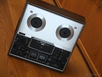 SONY TC-377Stereo Tape Recorder(1973-1976)Top