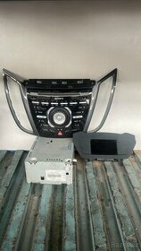 Ford radio sony