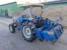 Malotraktor ISEKI GEAS 333 - 1