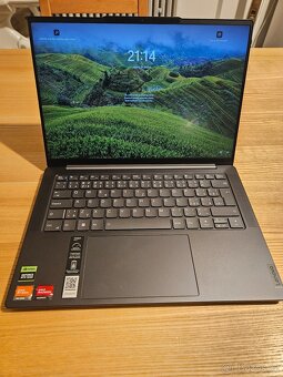 Lenovo Yoga Pro 7 14APH8